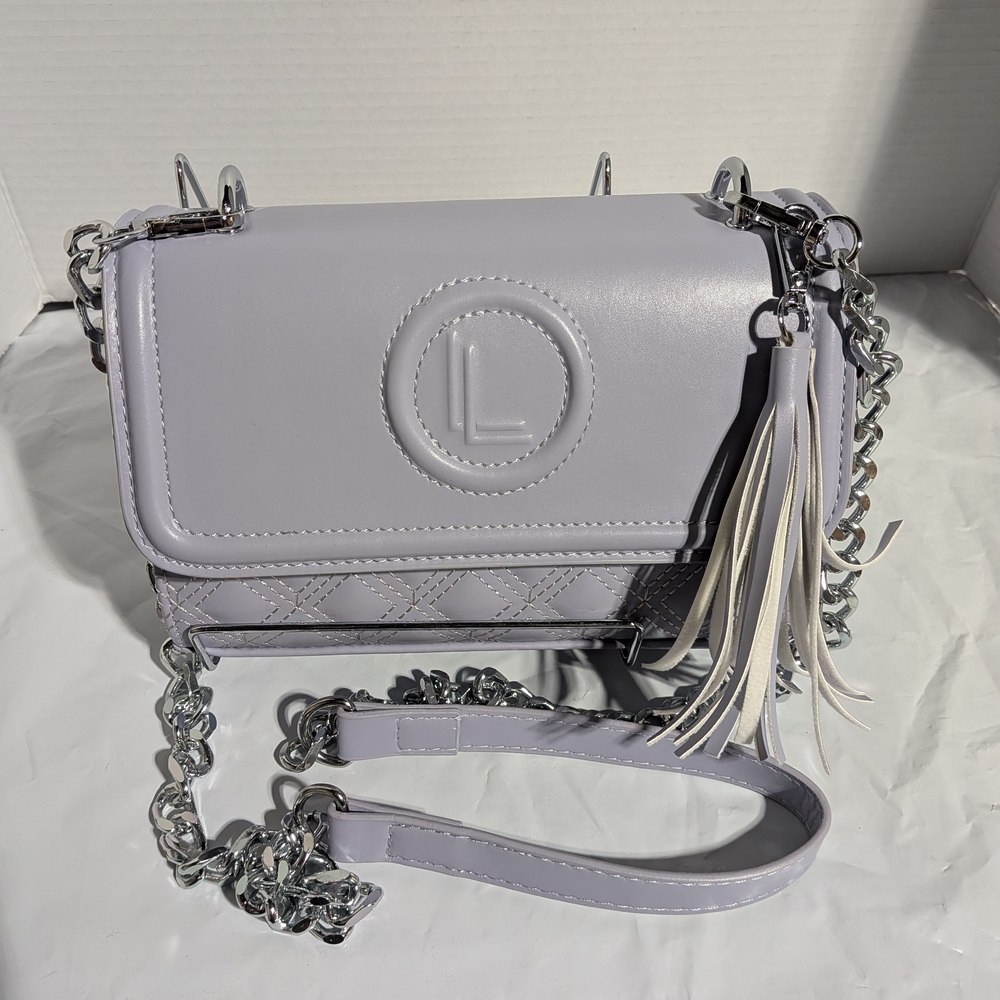 Elegant Lavender Crossbody Bag with Chain Strap